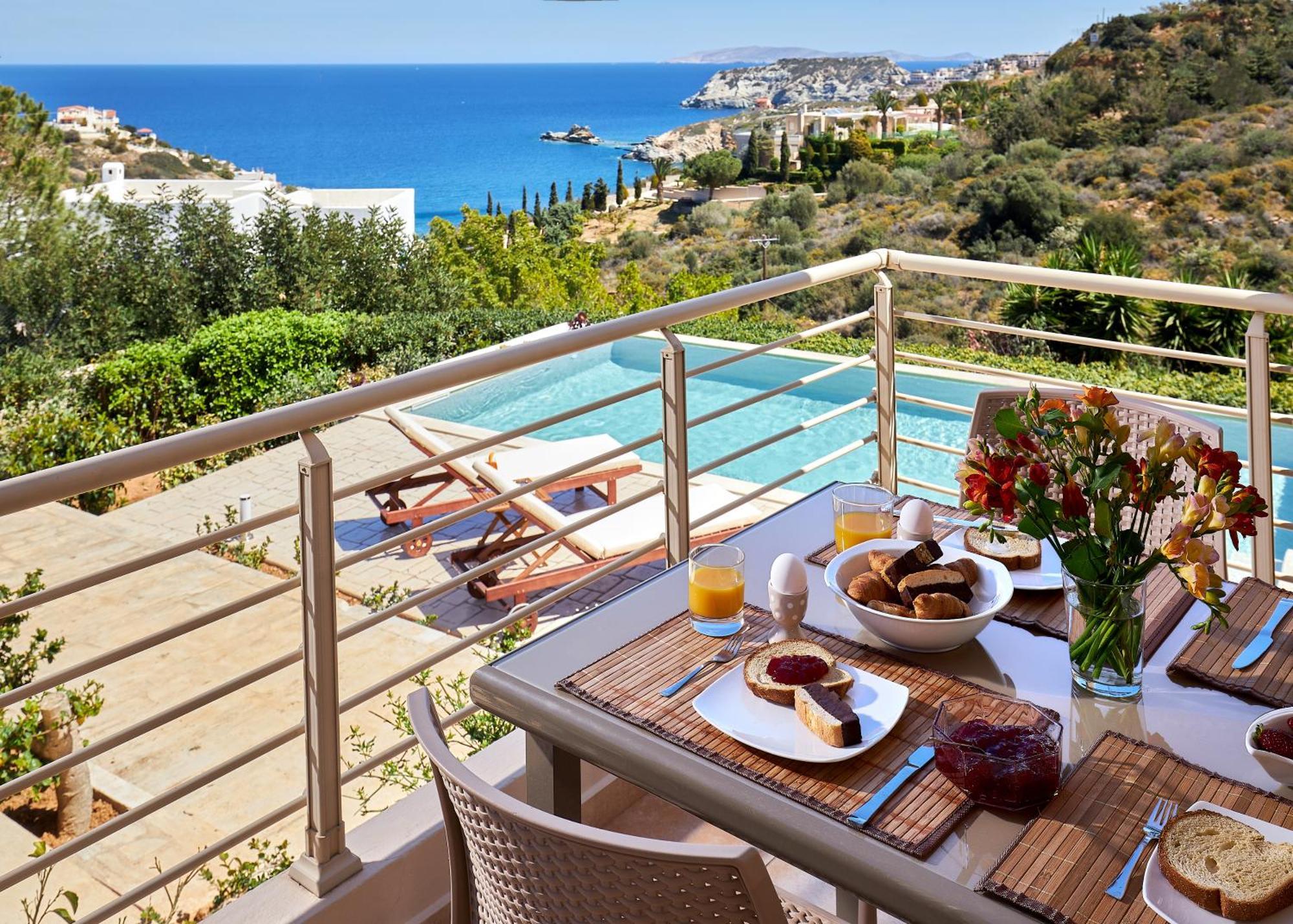 Spacious Villa With Private Eco-Pool And Panoramic Sea View อาเยีย เปลาเยีย ภายนอก รูปภาพ